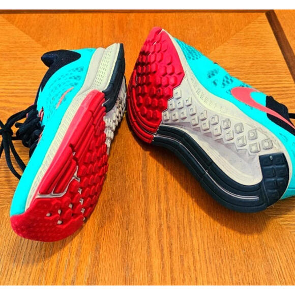 Nike Women's Air Zoom Elite 7 Running Shoe in Hyper Jade Punch Size 7.5 - Picture 3 of 5